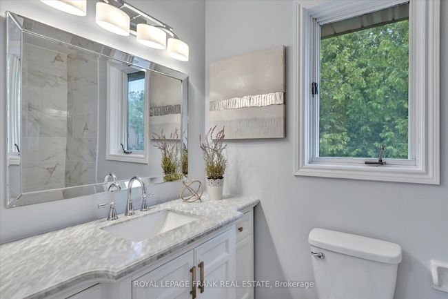 17 Claudette Crt, House other with 3 bedrooms, 4 bathrooms and 5 parking in Peterborough ON | Image 20
