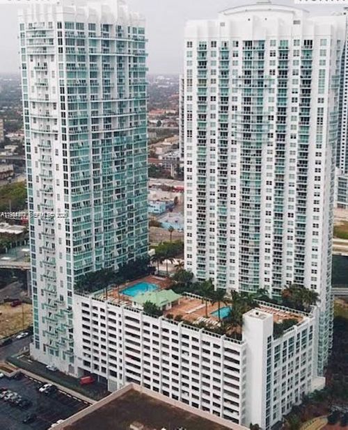 apt-1106-31 Se 5th St, Miami, FL, 33131-2512 | Card Image