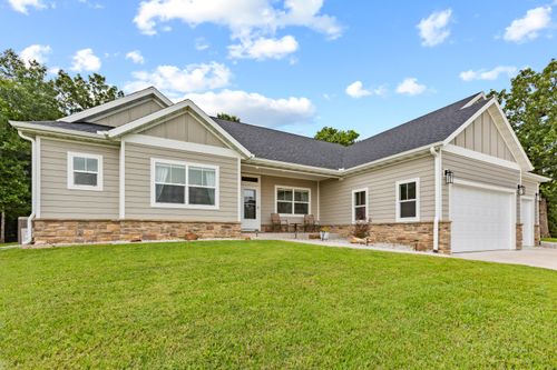 191 Forest Oak Dr, Hollister, MO, 65672-4702 | Card Image