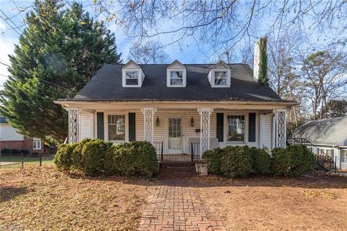 5 Hege Dr, Lexington, NC, 27292-2321 | Card Image