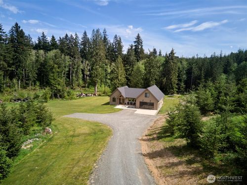312 Little Valley Ln, Castle Rock, WA, 98611-8727 | Card Image