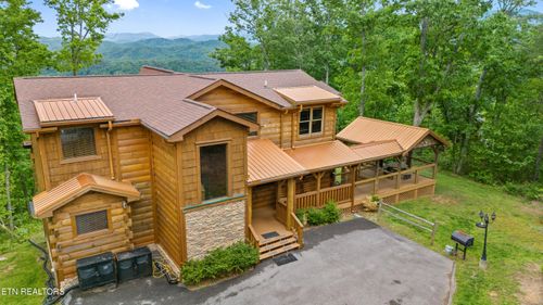 2631 Sawmill Branch Dr, Sevierville, TN, 37862 | Card Image