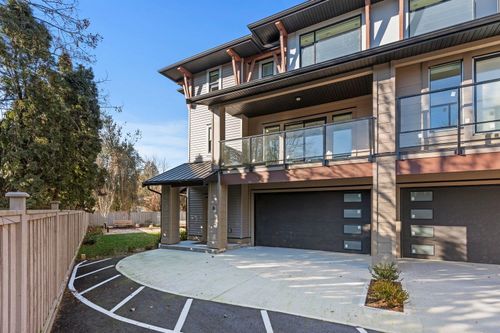 8-9603 Broadway, Chilliwack, BC, V2P5T7 | Card Image