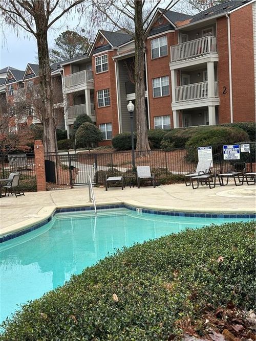 4109 Chastain Park Ct Ne, Atlanta, GA, 30342-3256 | Card Image