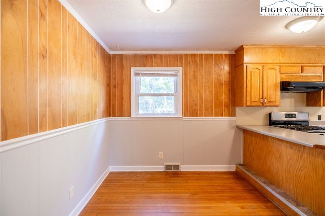 627 Saddle Mountain Church Rd, House other with 3 bedrooms, 1 bathrooms and null parking in Ennice NC | Image 37