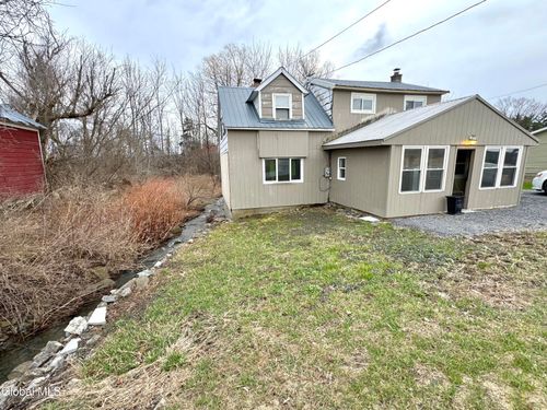 854 Millers Corners Rd, Amsterdam, NY, 12010-7853 | Card Image