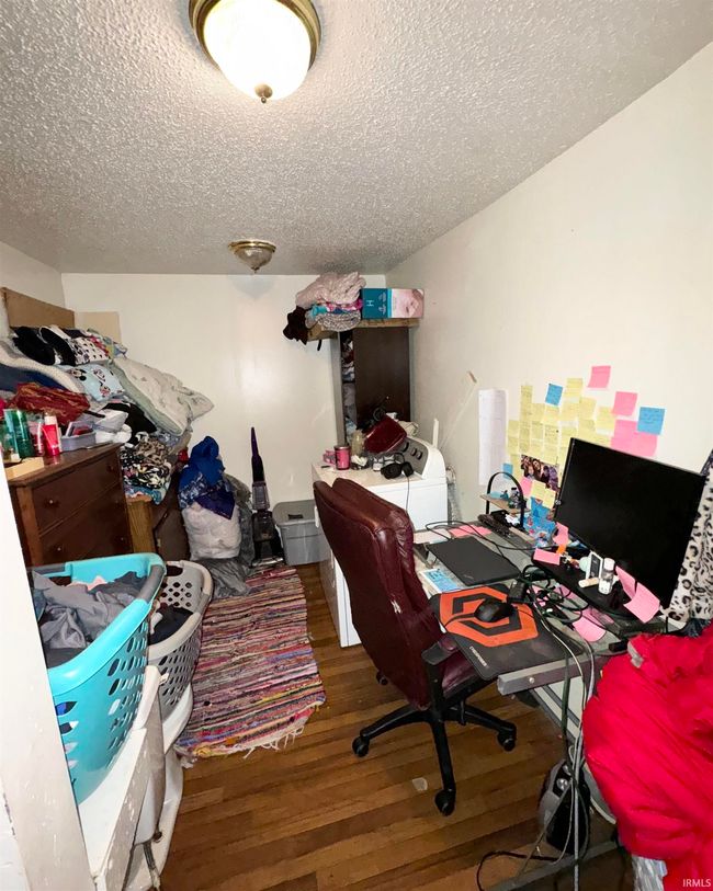 2124 S Walnut St, Home with 3 bedrooms, 1 bathrooms and null parking in Muncie IN | Image 7