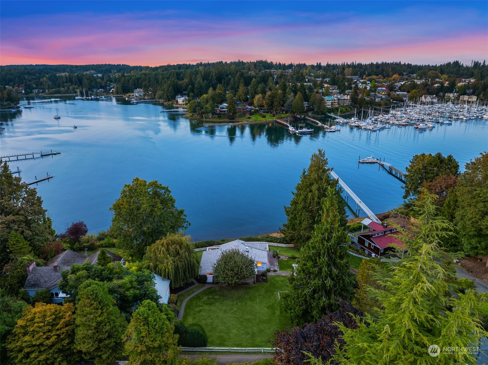 Rose Loop, Bainbridge Island, WA 98110