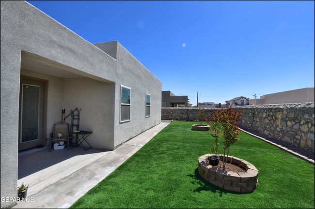 BACKYARD | Image 30