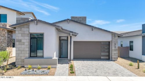 6727 N 9th Dr, Phoenix, AZ, 85013-1075 | Card Image