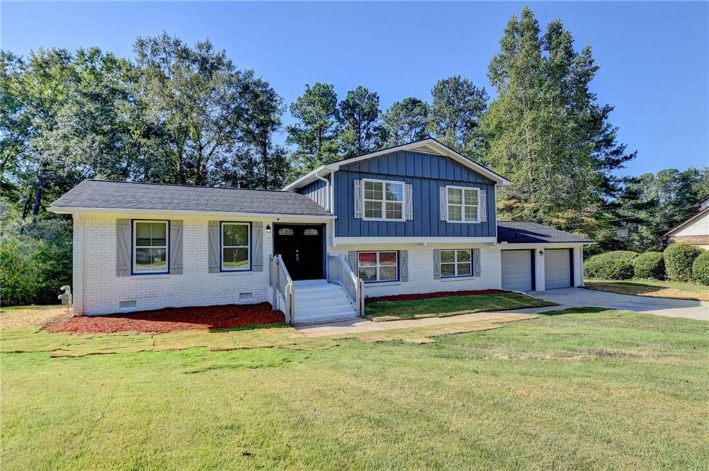 Albatross Ln, Decatur, GA 30034