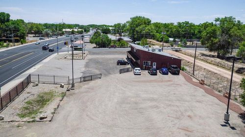 2195 Bosque Farms Blvd, Bosque Farms, NM, 87068-8941 | Card Image