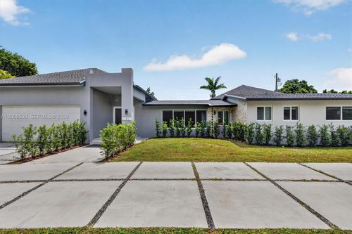 11811 Sw 82nd Rd, Miami, FL, 33156-5106 | Card Image