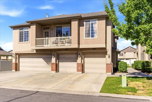 438 Kent Dr, North Salt Lake, UT, 84054-6033 | Card Image