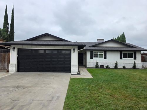 2761 Dow Street, Turlock, CA, 95382 | Card Image