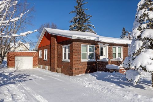 315 Worden Ave E, Ladysmith, WI, 54848-1837 | Card Image