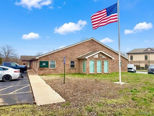 806-820 Progress Dr, Farmington, MO, 63640-9157 | Card Image