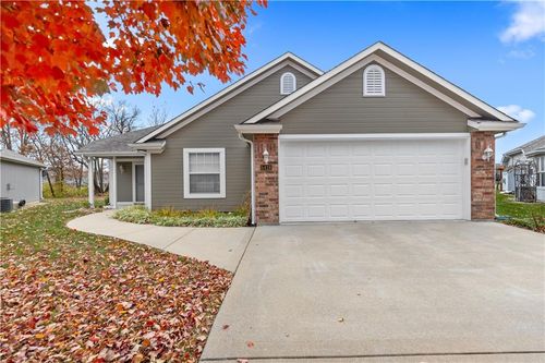 5416 Downey Ct, Independence, MO, 64055-6461 | Card Image