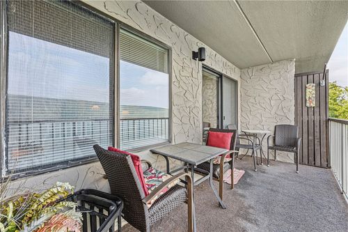 171 Cliffside Dr, Canandaigua, NY, 14424-8809 | Card Image
