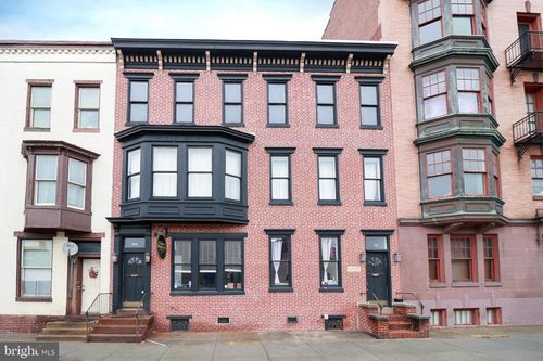 717 N 2nd St, HARRISBURG, PA, 17102-3211 | Card Image