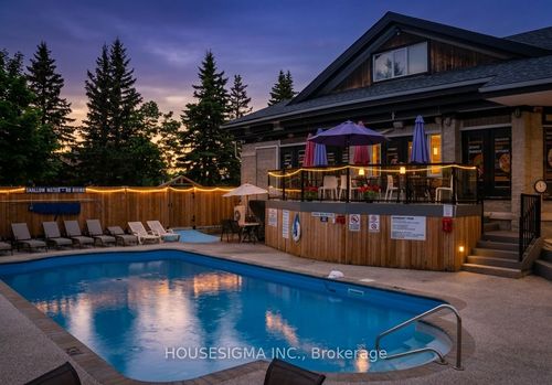 407-796468 Grey 19 Rd, Blue Mountains, ON, L9Y0N6 | Card Image