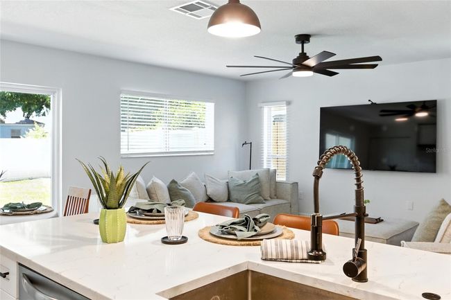 10302 Oakhaven Dr, House other with 4 bedrooms, 2 bathrooms and null parking in PINELLAS PARK FL | Image 25
