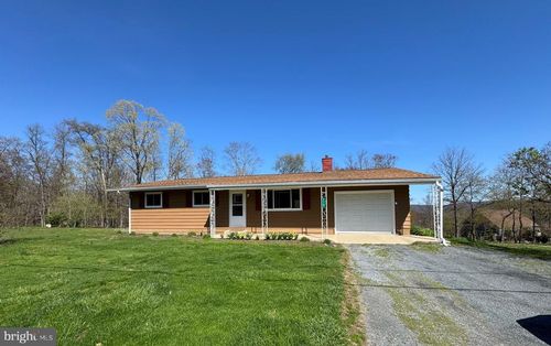 11797 Thompson Rd, HUNTINGDON, PA, 16652-8309 | Card Image