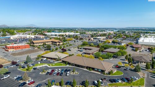 210-7401 W Hood Place, Kennewick, WA, 99336 | Card Image