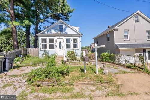414 8th St, NEW CASTLE, DE, 19720-6246 | Card Image
