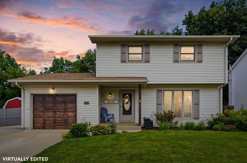 1705 88th Ave W, Rock Island, IL, 61201-7637 | Card Image