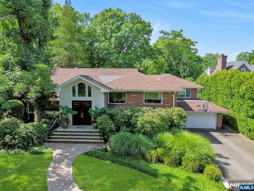 278 Fountain Rd, Englewood, NJ, 07631-4403 | Card Image