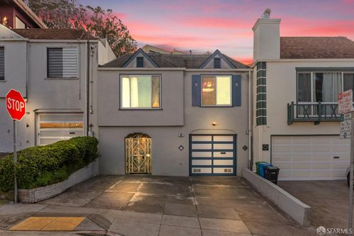 307 De Long St, San Francisco, CA, 94112-3945 | Card Image