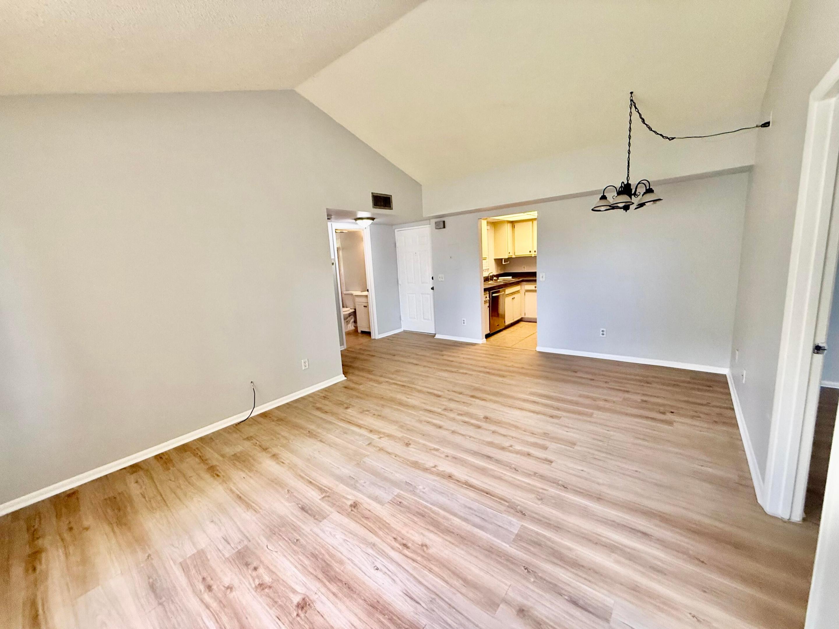 Residential Lease in Port St Lucie 5
