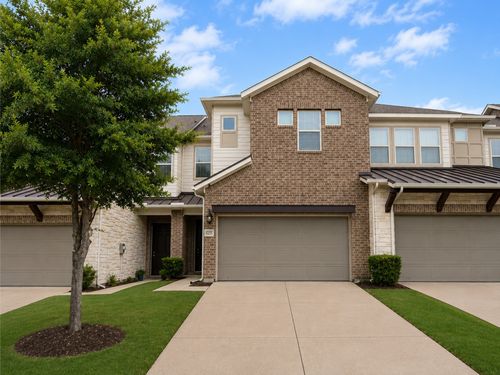 8235 Snapdragon Way, Dallas, TX, 75252-8036 | Card Image