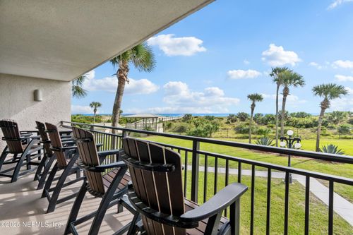 207-2 Dondanville Rd, St Augustine, FL, 32080-7476 | Card Image