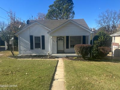 809 N Sampson Avenue, House other with 3 bedrooms, 1 bathrooms and 2 parking in Dyersburg TN | Image 1