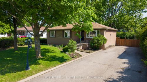 532 Sandmere Pl, Oakville, ON, L6L4G4 | Card Image