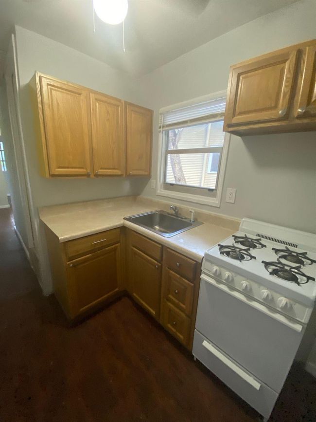 APT-3 - 3723 Morton Ave, Condo with 2 bedrooms, 1 bathrooms and null parking in West Palm Beach FL | Image 11