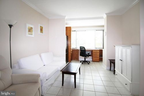 apt-222-1021 Arlington Blvd, ARLINGTON, VA, 22209-2212 | Card Image