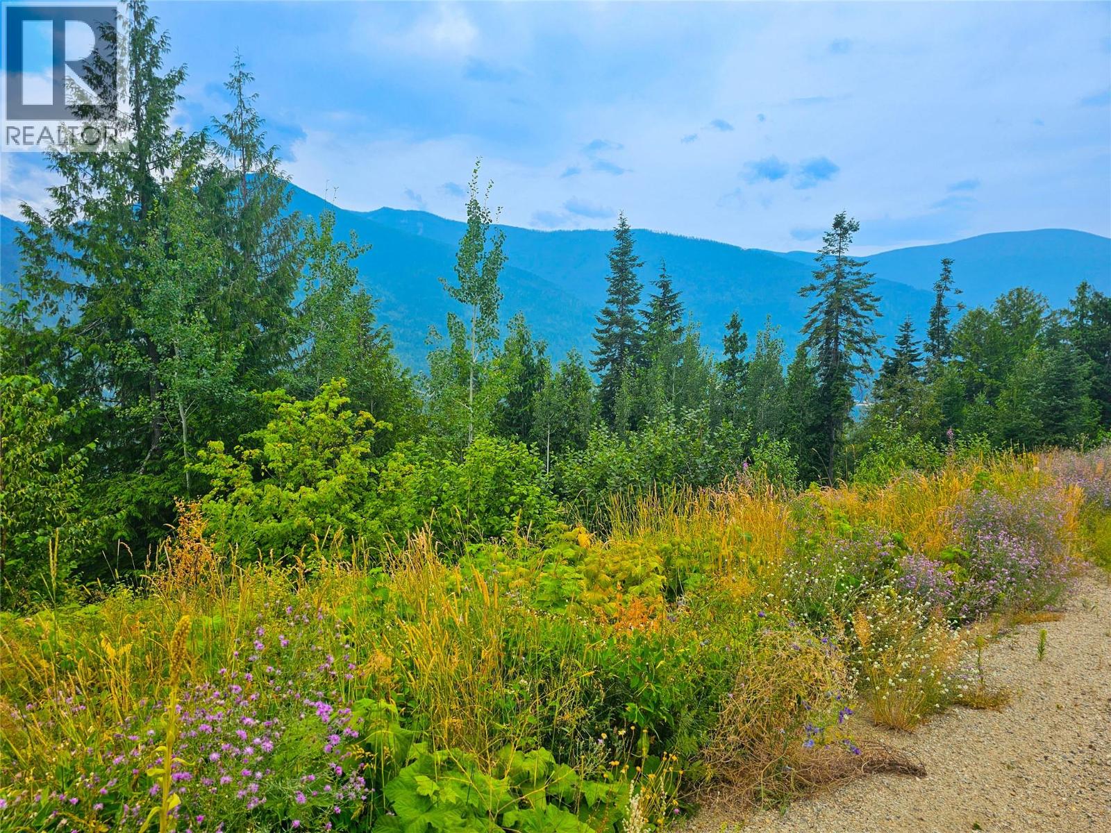 Land in Balfour 3
