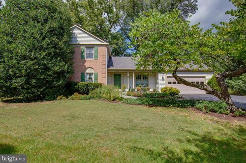 5920 6th St, FALLS CHURCH, VA, 22041-2542 | Card Image