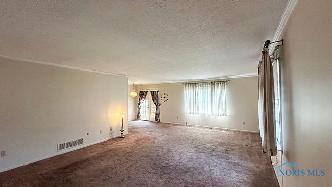 APT-28 - 1401 Van Buren St, Condo with 2 bedrooms, 2 bathrooms and 2 parking in Fostoria OH | Image 8
