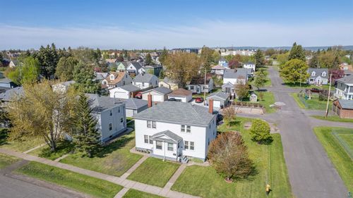 1301 Cypress Ave, Superior, WI, 54880-1913 | Card Image
