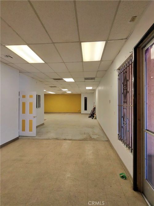 11479 San Fernando Rd, San Fernando, CA, 91340-3411 | Card Image