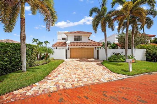 483 Pelican Way, Delray Beach, FL, 33483-8036 | Card Image