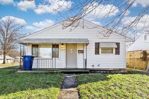 2310 Brentnell Ave, Columbus, OH, 43211-1914 | Card Image