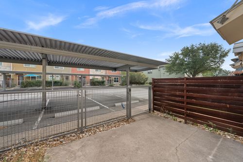 803-1101 Grove Blvd, Austin, TX, 78741-3533 | Card Image