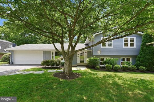 610 Kearney Ct Sw, Vienna, VA, 22180-6426 | Card Image