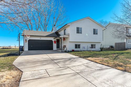 310 N Miles Ave, Valley Center, KS, 67147-2362 | Card Image