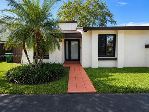 12737 Sw 68th Ter, Miami, FL, 33183-2447 | Card Image